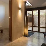 Los Cuatro Patios